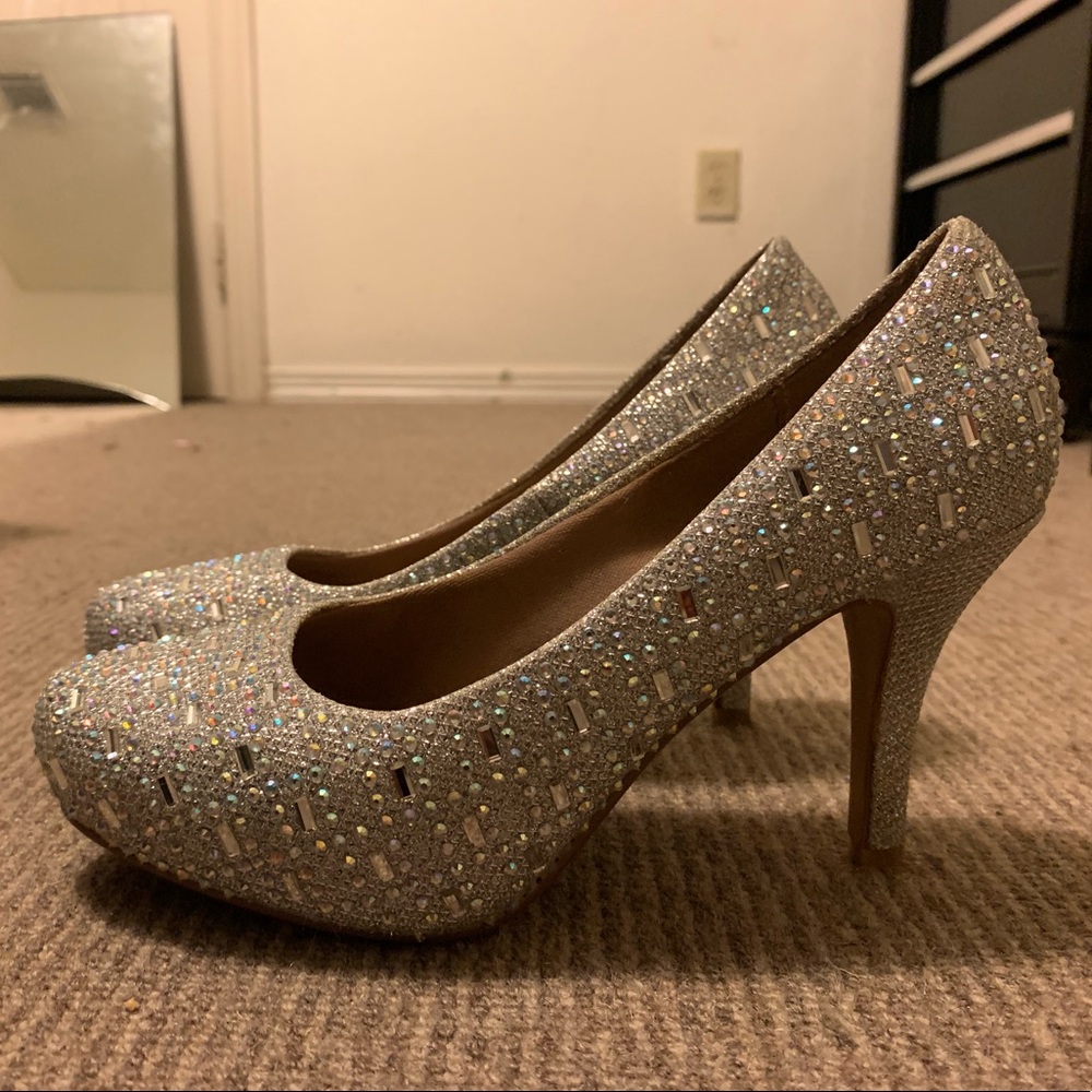 Sparkly Silver Heels Tacones de Dama